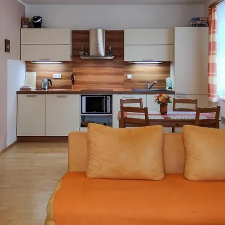 Διαμέρισμα Apartman 127 *